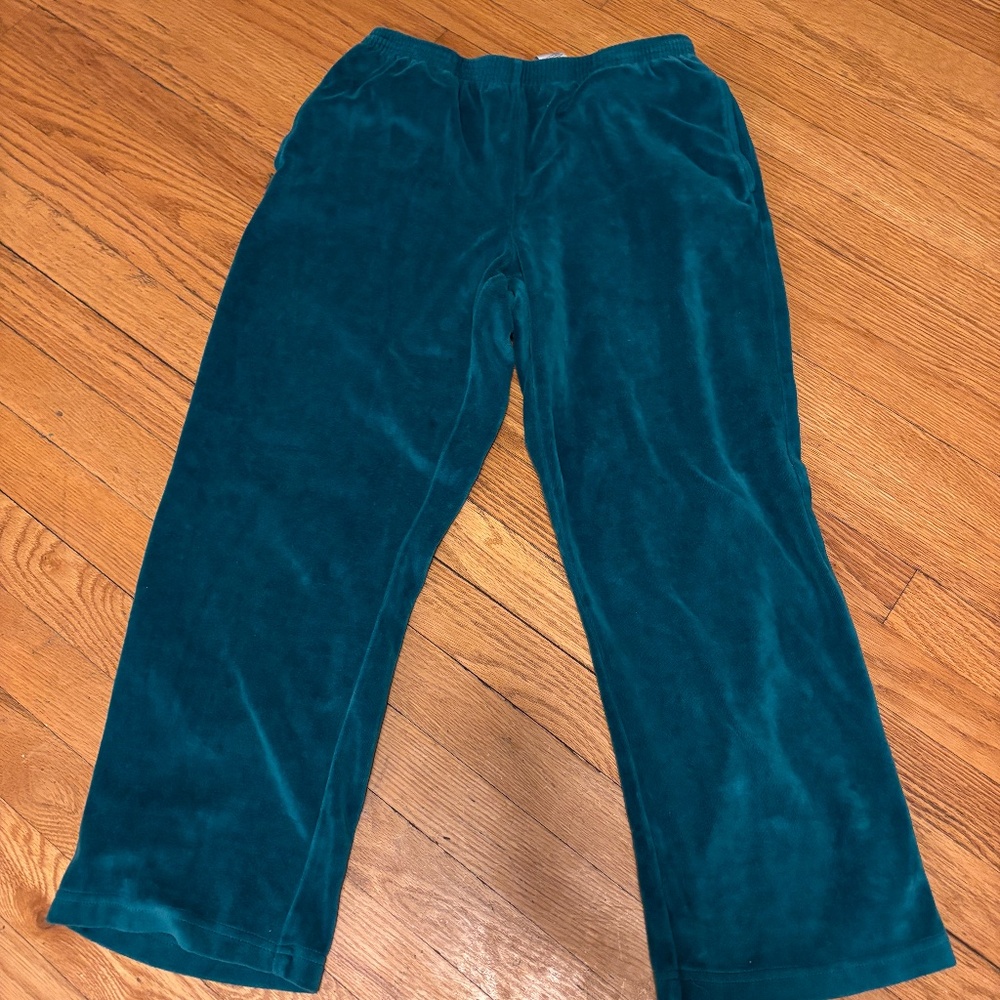 Alfred Dunner Teal green velvet joggers
